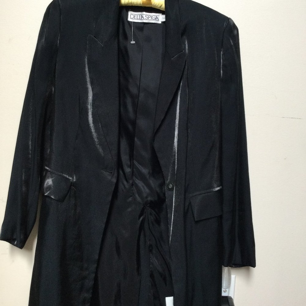 CLASSY TUX STYLE JACKET